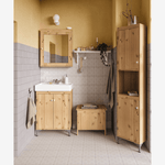 Load image into Gallery viewer, Eiffel Shell White/Lavender 8x8 Porcelain Tile