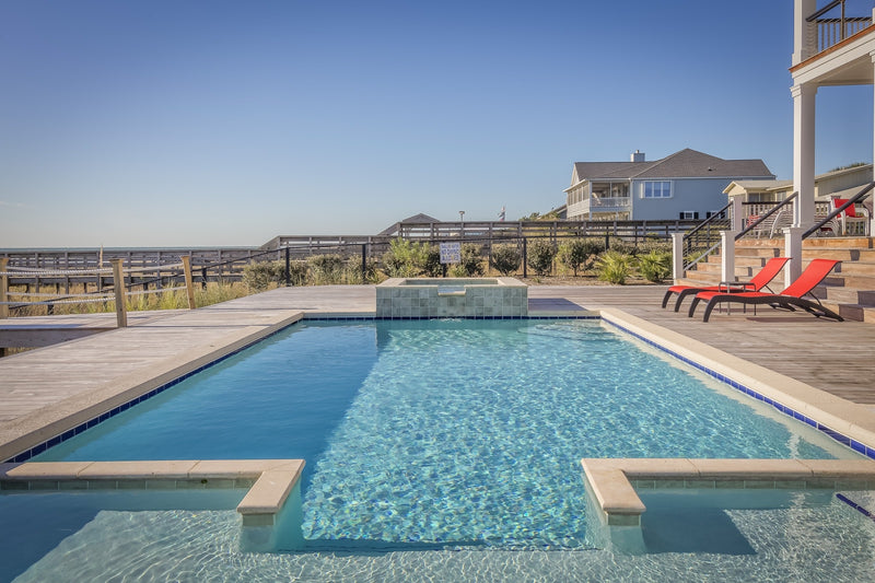 9 Tips to Choose the Right Tile for Your Pool