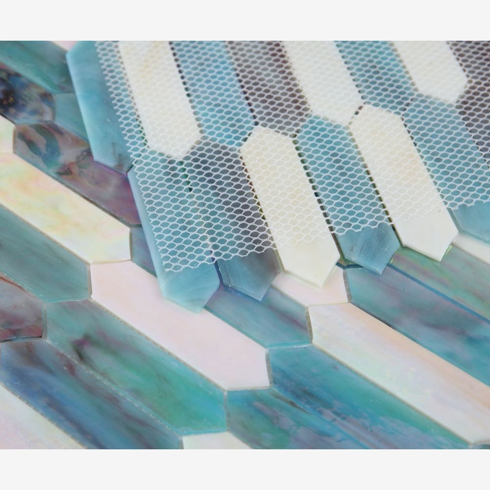 Mariner Arrow Sky 10.25x12.5 Glass Mosaic Tile - view 4