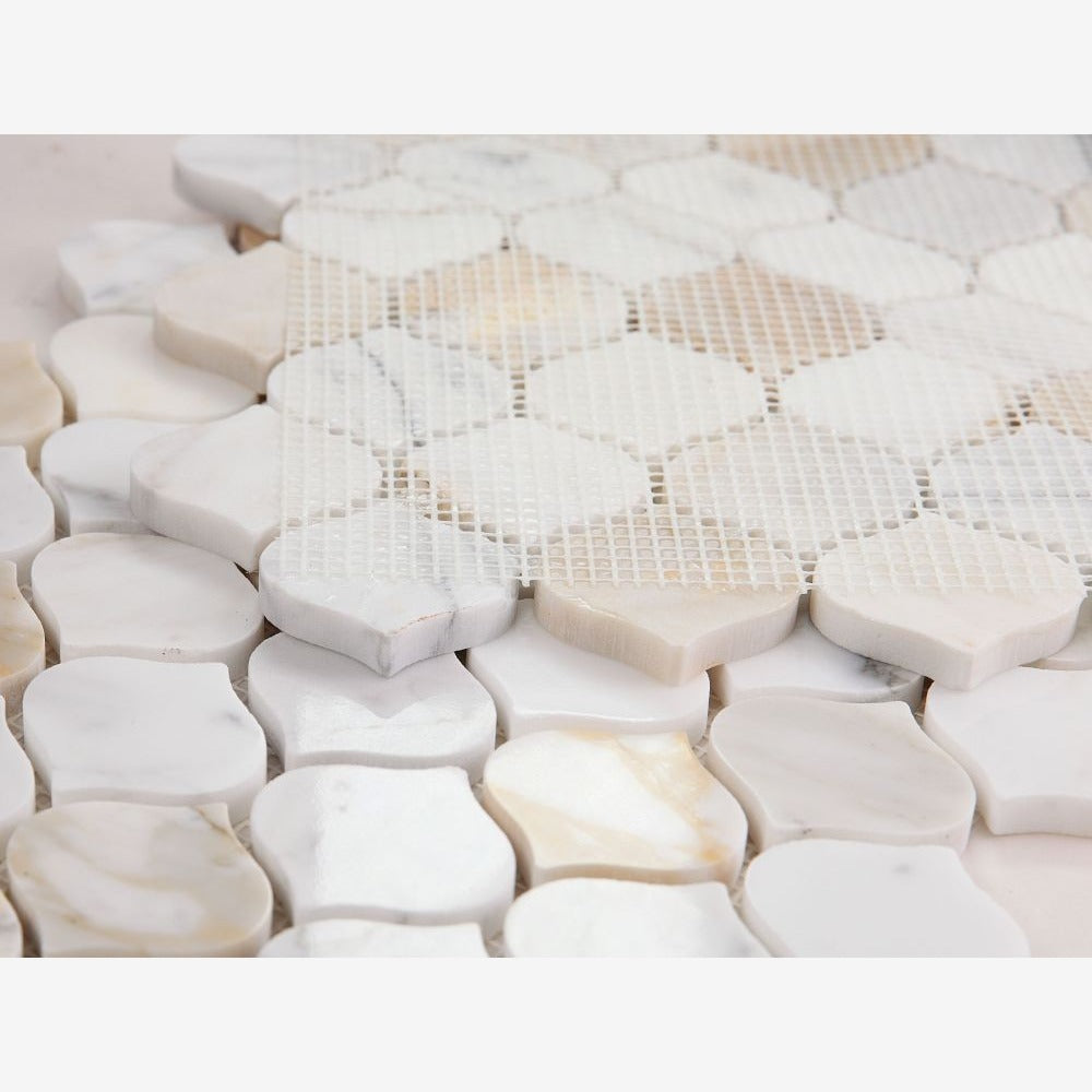 Dewfall Calacatta Gold 11x11 Polished Mosaic Tile
