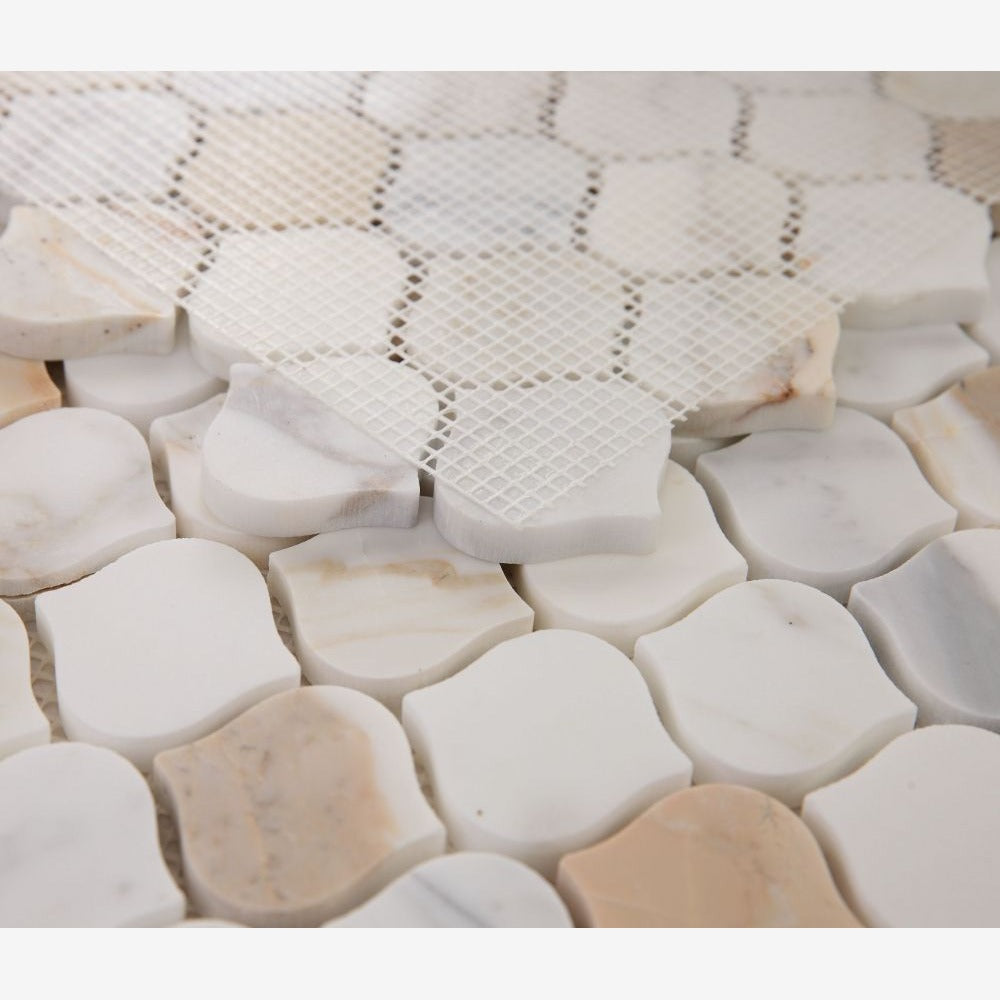 Dewfall Calacatta Gold 11x11 Honed Mosaic Tile