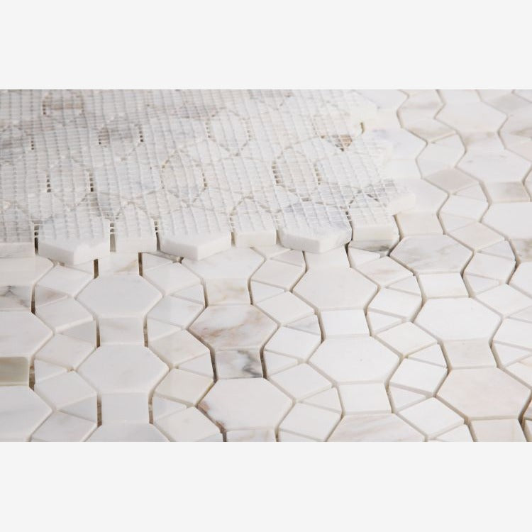 Granada Calacatta Gold 11.5x12 Polished Mosaic Tile
