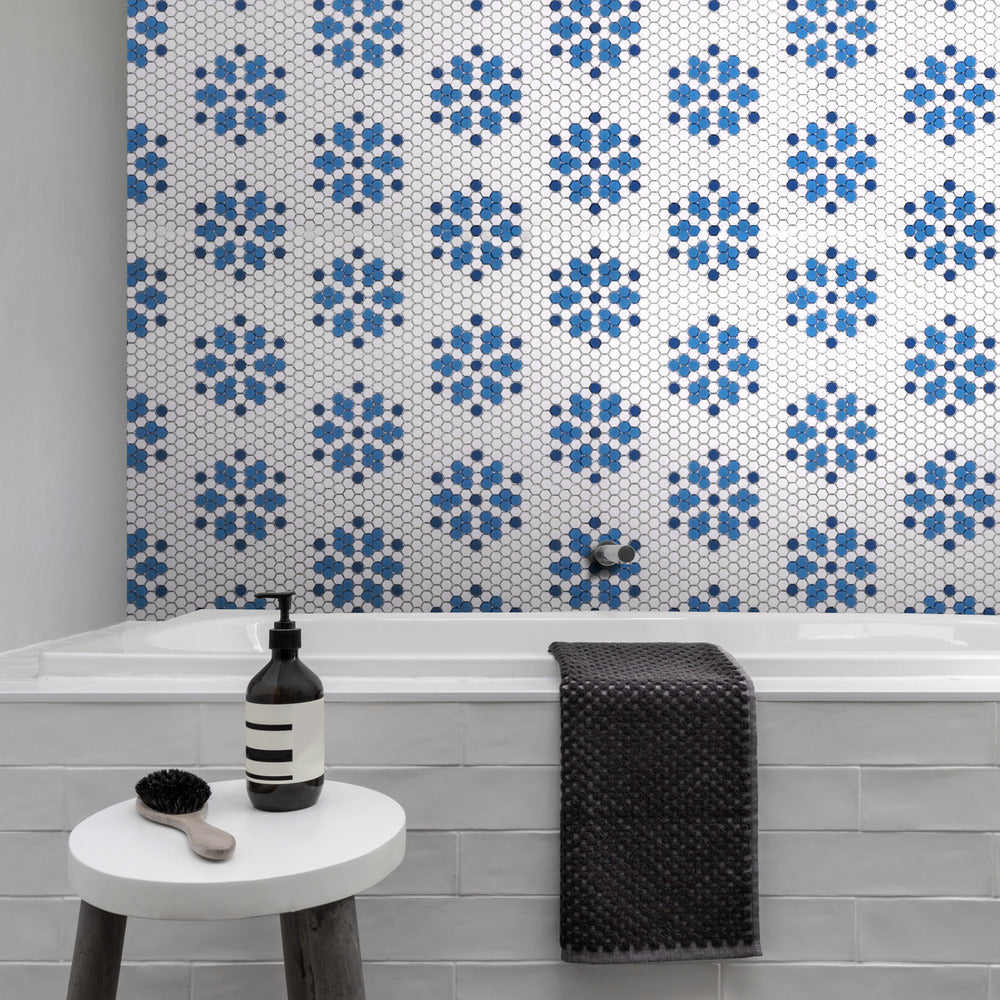 Bayeux Coastal 10-3/8x13-1/2 Glass Matte Mosaic Tile