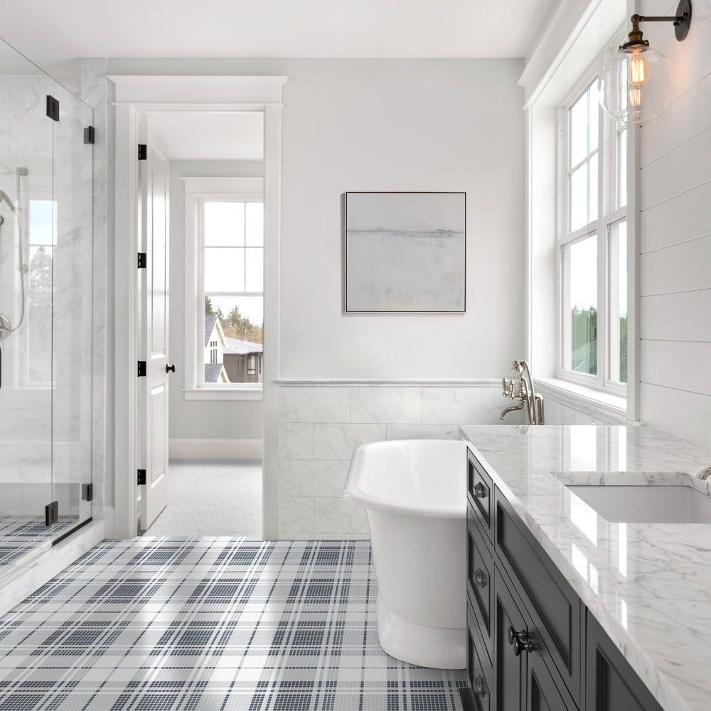 Highland Preston 15x15 Glass Mosaic Tile
