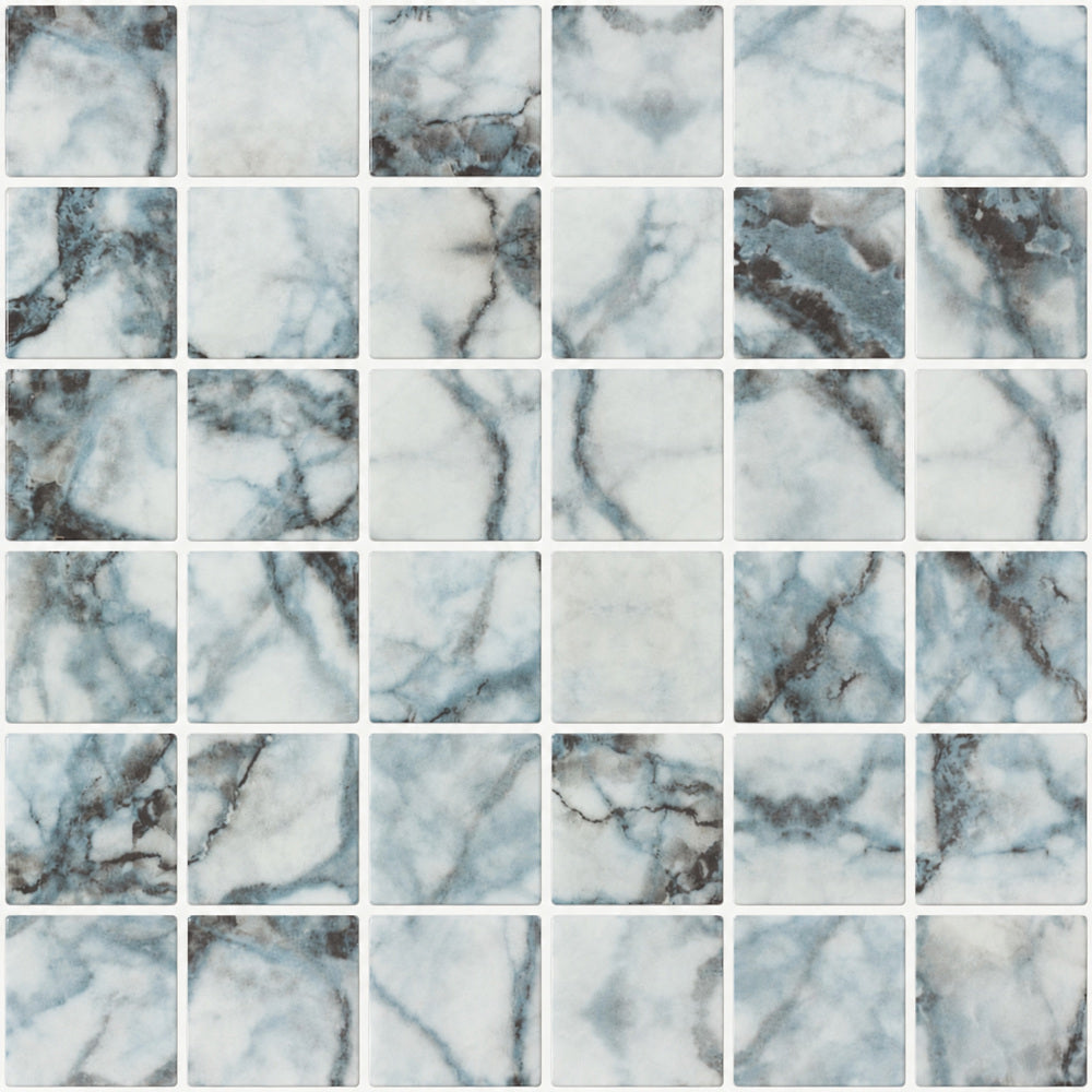 Aquatic Penta Azul Glass 12.25x12.25 Mosaic Tile — installed mosaic close-up