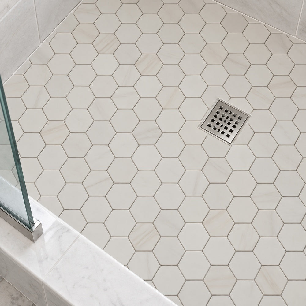 Hexalux Dolomite 10.25x11.75 Honed Mosaic Tile room scene