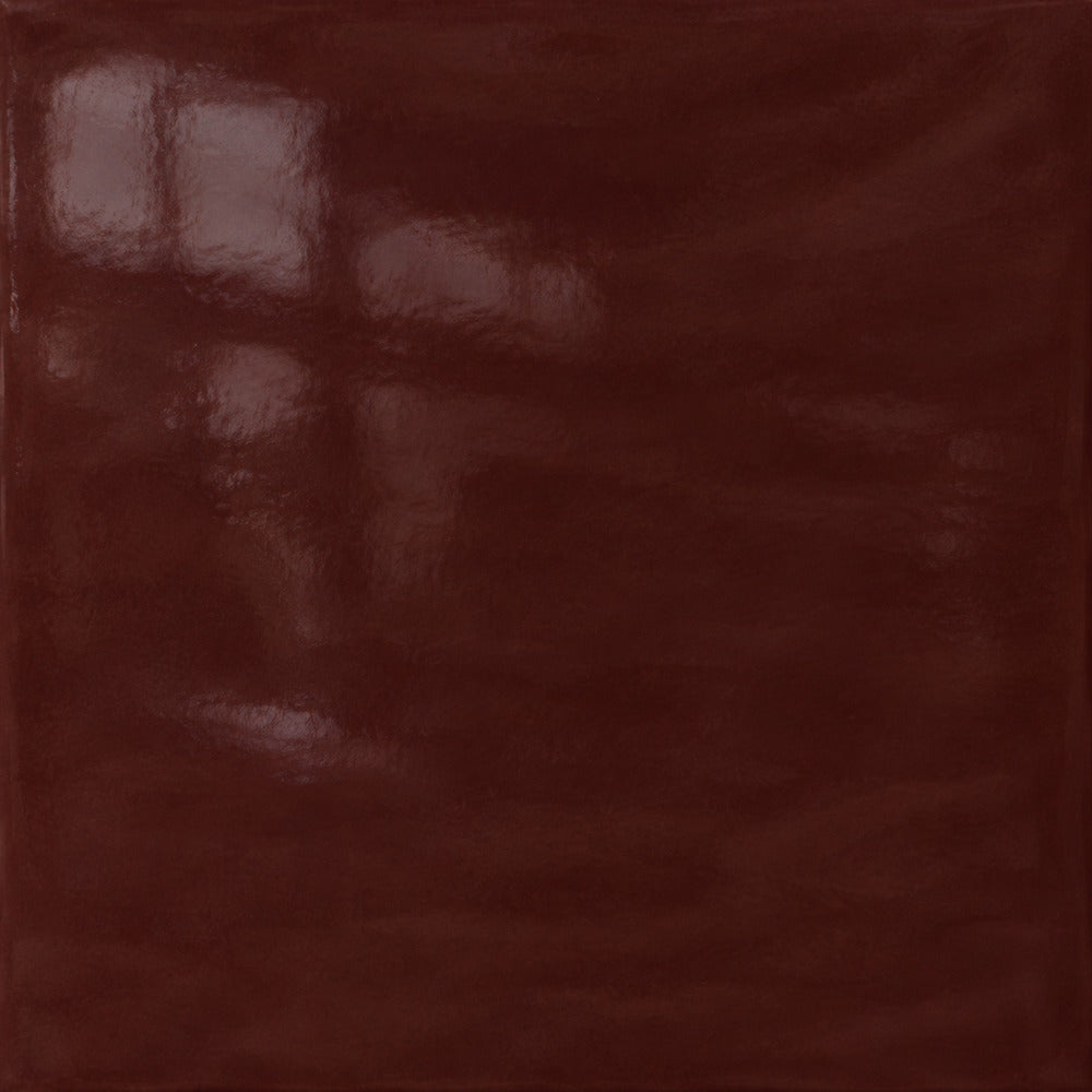 solenne burgundy detail