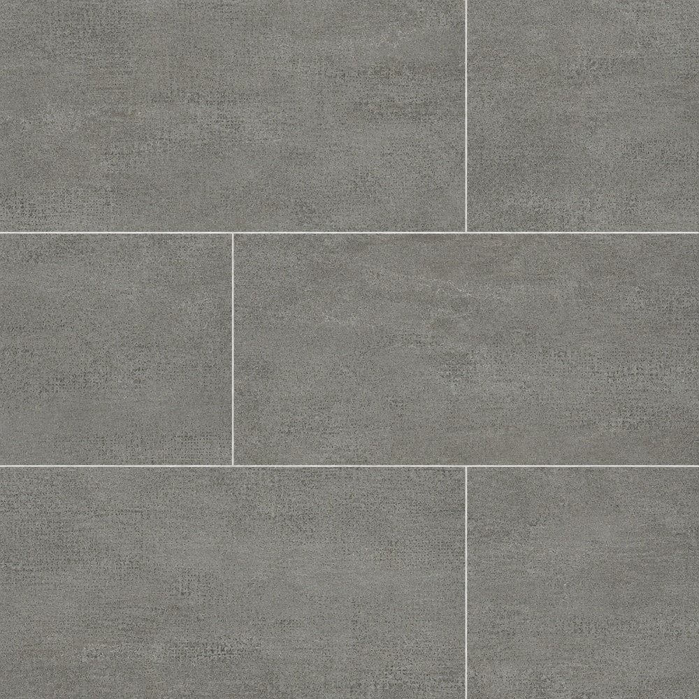 Strato Grafito 24x48 R Porcelain Tile large-format installed close-up