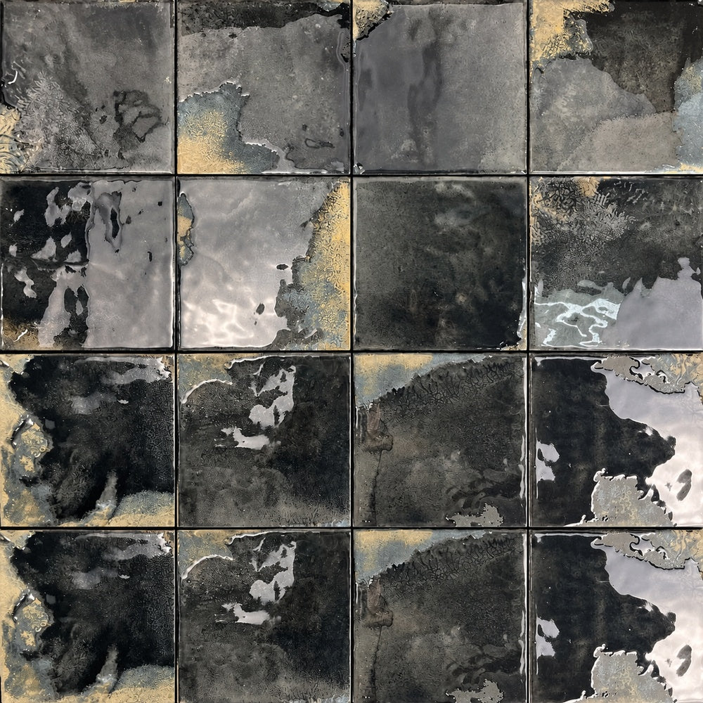 Portavina Carbon 4.5x4.5 Porcelain Tile installed close-up