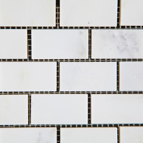 Calacatta Cressa (Asian Statuary) 1x2 Mosaic Polished/Honed Stone Tilezz 